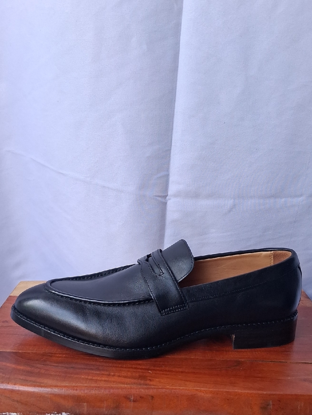 Quince Calfskin Leather Penny Loafer Black 9.5 - Picture 10 of 11